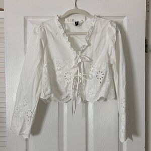 COPY - H&M White Ruffled Crop Blouse with Tie Front